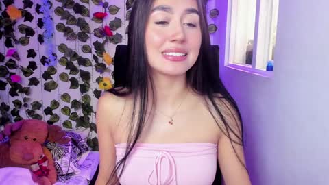 Snapshot of celestinepurple chatting on 28, 12, 2024 Celestineeeeee online show from 28, 12, 2024