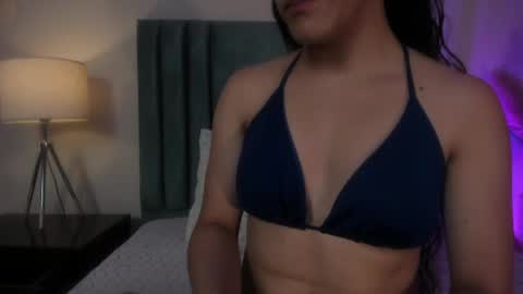 Celeste Quenn online show from 15, 4, 2026