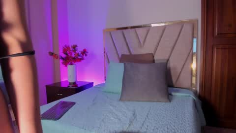 Snapshot of celesttequeen chatting on 15, 5, 2026 Celeste Quenn online show from 15, 5, 2026