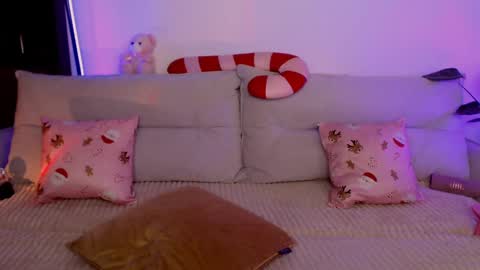 Snapshot of celin_summer chatting on 9, 12, 2024 Celin online show from 9, 12, 2024