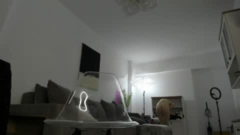 Snapshot of celine_roxelle chatting on 16, 5, 2026 Celine Roxelle online show from 16, 5, 2026