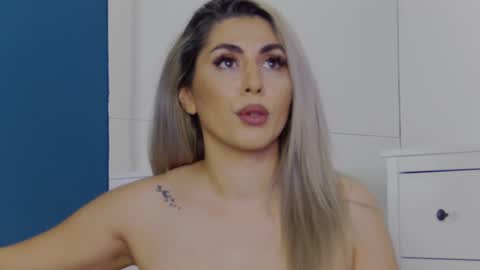 Snapshot of celinemeyerr chatting on 11, 10, 2025 CelineMeyer online show from 11, 10, 2025