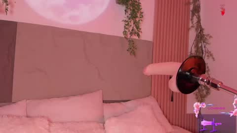 Snapshot of centaurigirls chatting on 20, 9, 2025 Hello guys my name is Sofi and Lizzie and Vanessa online show from 20, 9, 2025