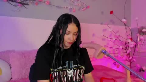 Snapshot of centaurigirls chatting on 19, 4, 2026 Hello guys my name is Sofi and Lizzie and Vanessa online show from 19, 4, 2026