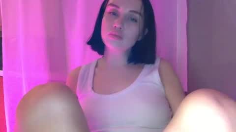 Snapshot of cerisedood82 chatting on 17, 12, 2025 Eva online show from 17, 12, 2025