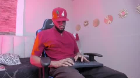 Snapshot of cero_khalifa chatting on 11, 4, 2026 cero khalifa online show from 11, 4, 2026