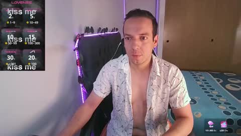 Snapshot of cerso1 chatting on 13, 10, 2025 Cerso online show from 13, 10, 2025