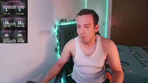 Snapshot of cerso1 chatting on 14, 10, 2025 Cerso online show from 14, 10, 2025