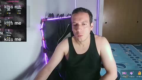 Snapshot of cerso1 chatting on 18, 10, 2025 Cerso online show from 18, 10, 2025