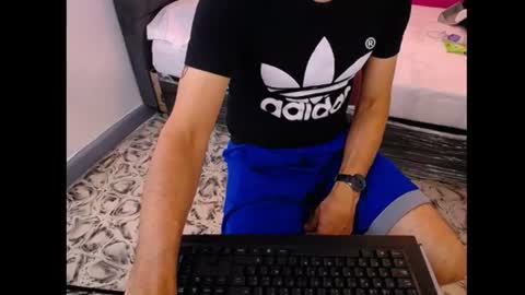 Cesirry online show from 24, 6, 2026