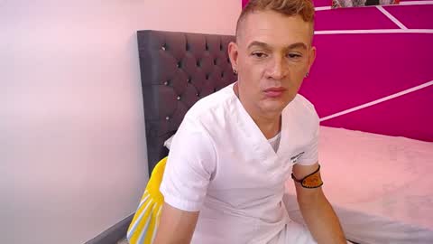 Cesirry online show from 4, 7, 2026