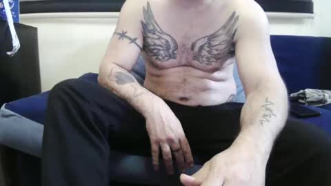 Snapshot of cezar46 chatting on 24, 10, 2025 cezar online show from 24, 10, 2025