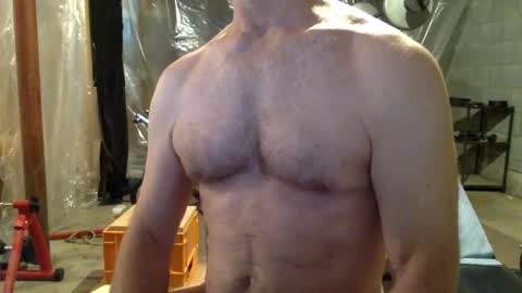 Snapshot of cfnmworkout1 chatting on 14, 10, 2025 cfnmworkout1 online show from 14, 10, 2025