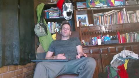 cguffey2284 online show from 27, 2, 2025