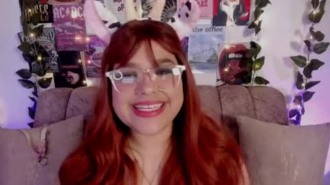 Snapshot of chaarlotte_1 chatting on 25, 4, 2026 charlotte online show from 25, 4, 2026