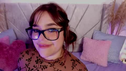 Snapshot of chaarlotte_1 chatting on 13, 5, 2026 charlotte online show from 13, 5, 2026