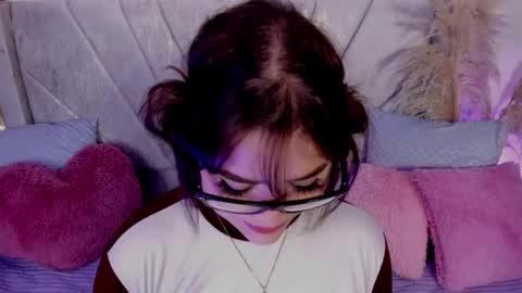 Snapshot of chaarlotte_1 chatting on 24, 5, 2026 charlotte online show from 24, 5, 2026