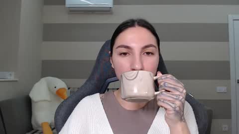 Kate online show from 4, 2, 2025