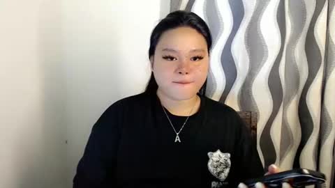 Snapshot of chabilataxx chatting on 5, 1, 2025 chabilataxx online show from 5, 1, 2025