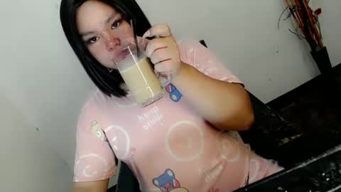 Snapshot of chabilataxx chatting on 19, 11, 2025 chabilataxx online show from 19, 11, 2025