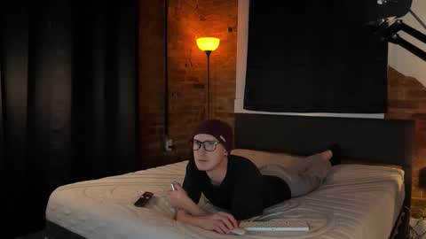 chadbentley420 online show from 24, 11, 2025