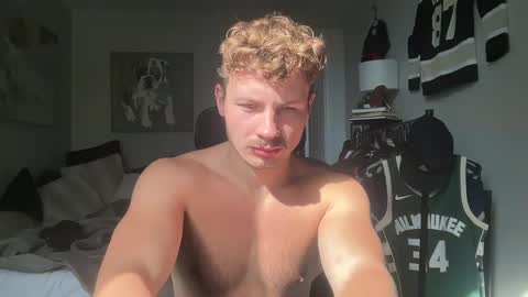 ChadTitan online show from 8, 9, 2025