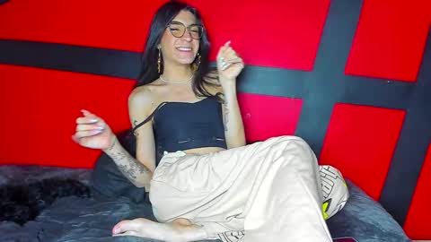 chaminelan online show from 21, 1, 2025