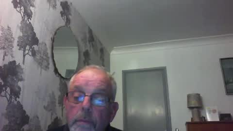 Snapshot of champers37 chatting on 4, 12, 2024 Champers online show from 4, 12, 2024