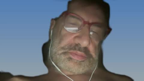 Snapshot of champsex305610 chatting on 8, 2, 2025 champsex305610 online show from 8, 2, 2025