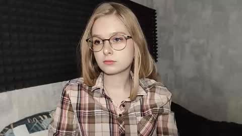 Lia online show from 25, 2, 2026