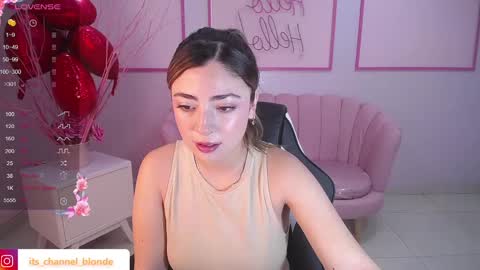 channel_blonde_a online show from 24, 2, 2025