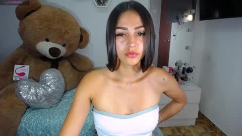 Isabella online show from 26, 2, 2025