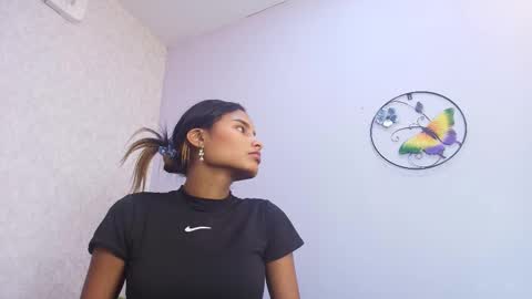 Snapshot of chantal_taylor_ chatting on 29, 10, 2025 Raquel online show from 29, 10, 2025