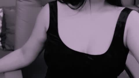 The Queen online show from 29, 12, 2024