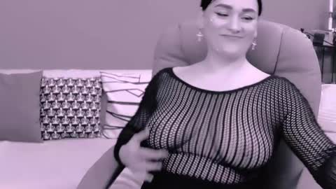 The Queen online show from 1, 3, 2025