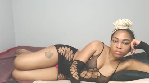 chantel87_ online show from 5, 2, 2025