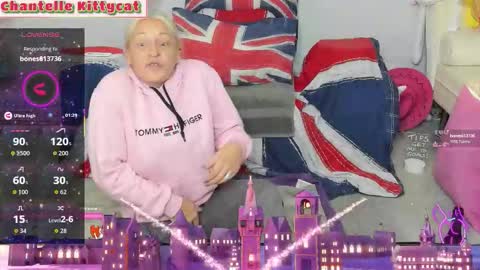 Snapshot of chantelle_kittycat chatting on 27, 9, 2025 Chantelle kittycat online show from 27, 9, 2025