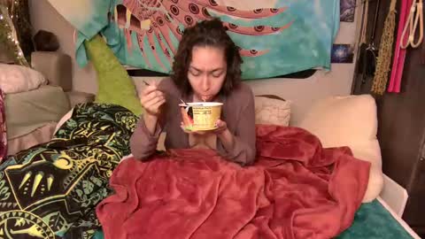 fish online show from 25, 12, 2024