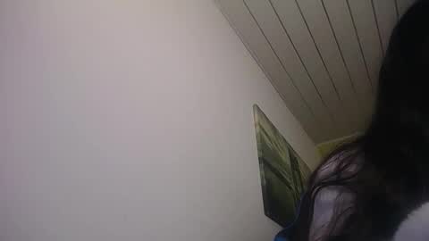 Snapshot of charis_21 chatting on 1, 10, 2025 charis 2 online show from 1, 10, 2025