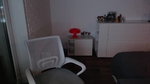 charleshanson69 online show from 28, 11, 2025