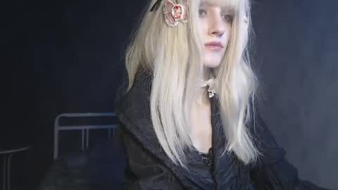 Snapshot of charlie_crystal chatting on 31, 3, 2026 Charlie online show from 31, 3, 2026
