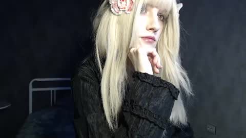 Snapshot of charlie_crystal chatting on 2, 7, 2026 Charlie online show from 2, 7, 2026