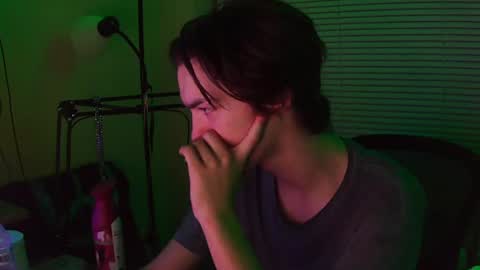 Snapshot of charlied09302 chatting on 6, 11, 2025 char sexiness online show from 6, 11, 2025