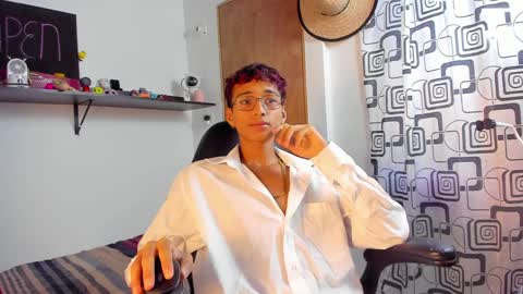 Charles Russo online show from 8, 12, 2024