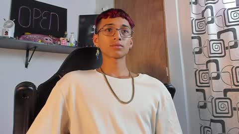 Charles Russo online show from 21, 12, 2024