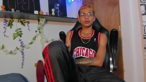 Charles Russo online show from 25, 1, 2025