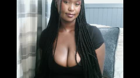 Snapshot of charllette chatting on 22, 5, 2026 charllette online show from 22, 5, 2026