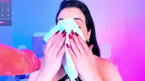 Charloott Evans online show from 28, 1, 2025