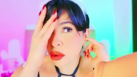 Charloott Evans online show from 9, 11, 2025