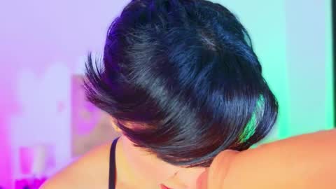 Charloott Evans online show from 23, 11, 2025